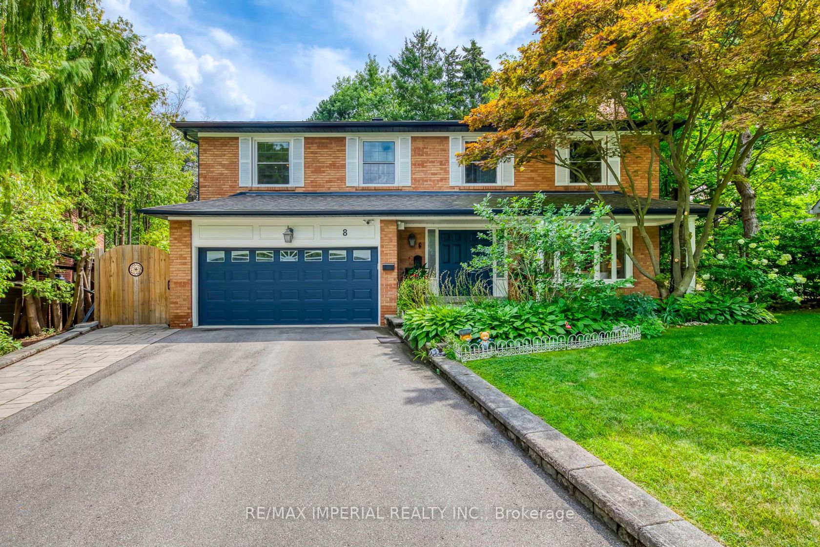 8 Medalist Road, Windfields, Toronto photo number 2