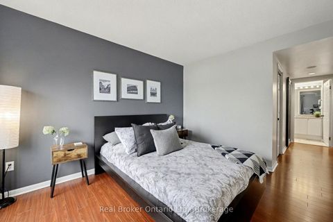 Photo 15 at 309 - 101 SUBWAY Crescent, City Centre West, Toronto