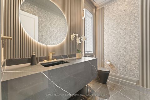 Photo 13 at 20 Tobruk Crescent, Newtonbrook East, Toronto