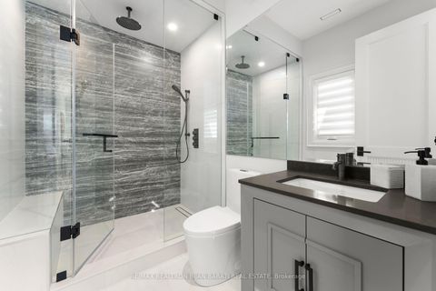 Photo 29 at 20 Tobruk Crescent, Newtonbrook East, Toronto