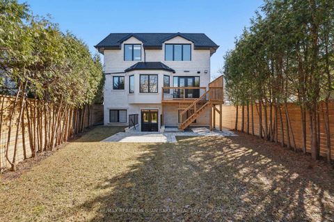 Photo 41 at 20 Tobruk Crescent, Newtonbrook East, Toronto