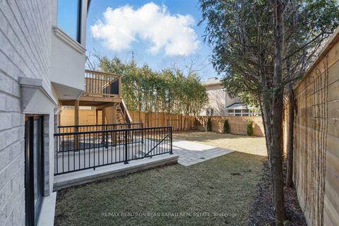 Photo 43 at 20 Tobruk Crescent, Newtonbrook East, Toronto