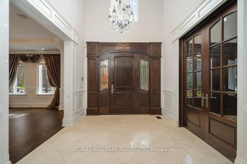 Photo 4 at 40 Maryvale Crescent, South Richvale, Richmond Hill