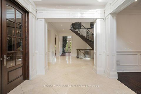 Photo 5 at 40 Maryvale Crescent, South Richvale, Richmond Hill