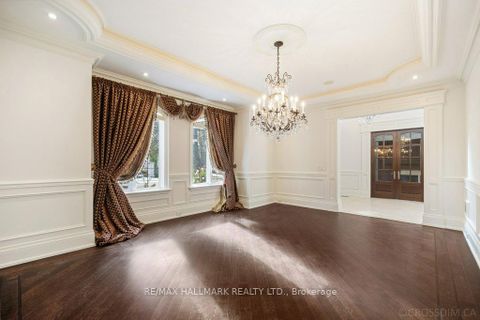 Photo 8 at 40 Maryvale Crescent, South Richvale, Richmond Hill