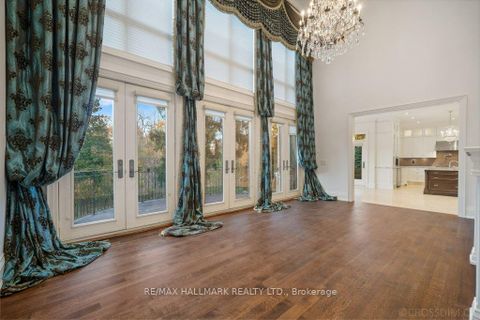 Photo 11 at 40 Maryvale Crescent, South Richvale, Richmond Hill