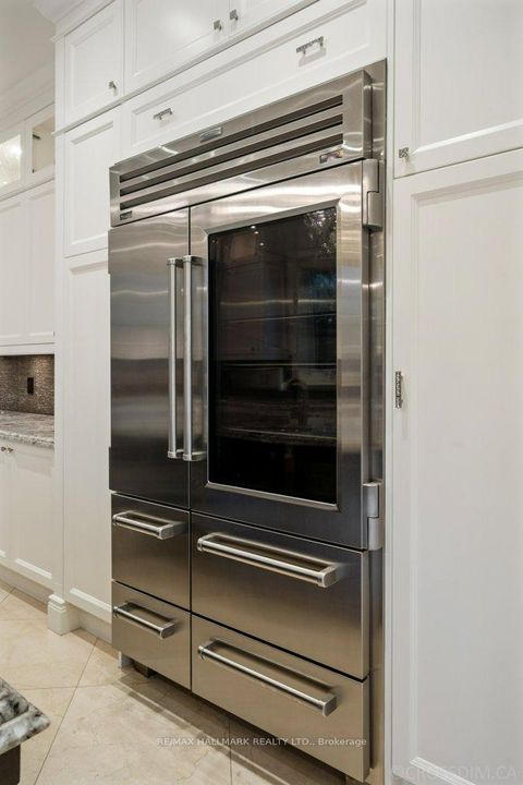 Photo 17 at 40 Maryvale Crescent, South Richvale, Richmond Hill