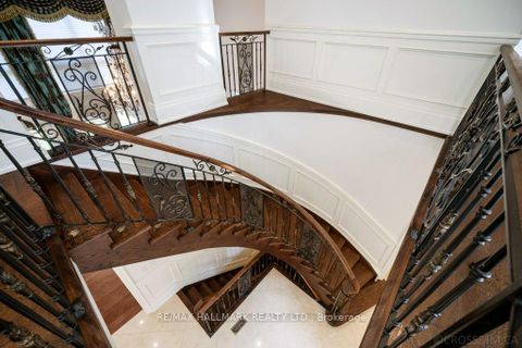 Photo 23 at 40 Maryvale Crescent, South Richvale, Richmond Hill