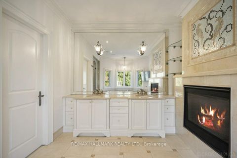 Photo 28 at 40 Maryvale Crescent, South Richvale, Richmond Hill