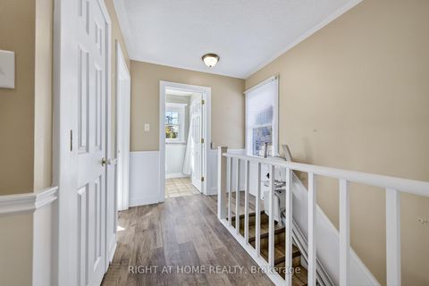 Photo 15 at 44 Newton Street, Wellington, Barrie