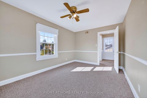 Photo 19 at 44 Newton Street, Wellington, Barrie