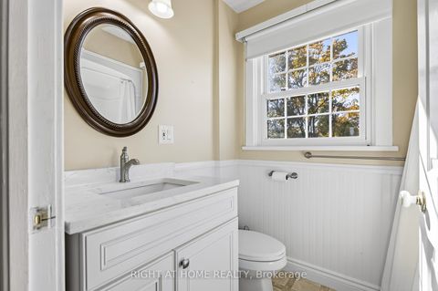 Photo 20 at 44 Newton Street, Wellington, Barrie