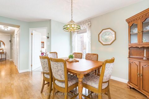 Photo 11 at 707 - 181 Collier Street, North Shore, Barrie