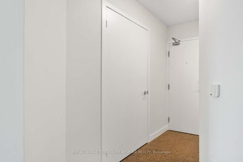 Photo 4 at 1002 - 373 Front Street W, Waterfront Communities C1, Toronto