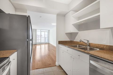 Photo 18 at 1002 - 373 Front Street W, Waterfront Communities C1, Toronto