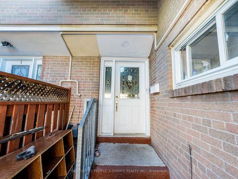 Photo 3 at 2 - 242 John Garland Boulevard, Clairville, Toronto