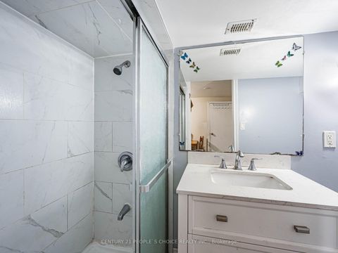 Photo 9 at 2 - 242 John Garland Boulevard, Clairville, Toronto