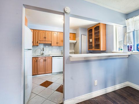 Photo 15 at 2 - 242 John Garland Boulevard, Clairville, Toronto