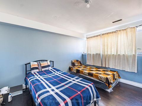 Photo 21 at 2 - 242 John Garland Boulevard, Clairville, Toronto