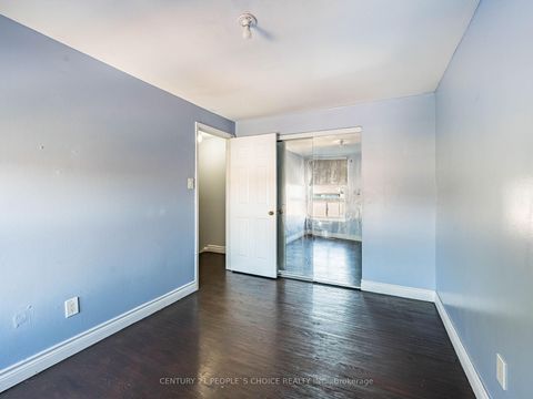 Photo 24 at 2 - 242 John Garland Boulevard, Clairville, Toronto