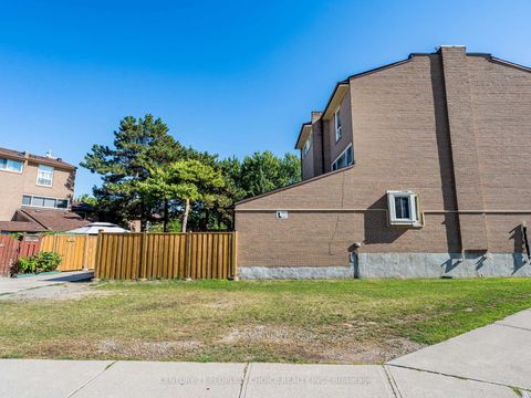 Photo 26 at 2 - 242 John Garland Boulevard, Clairville, Toronto