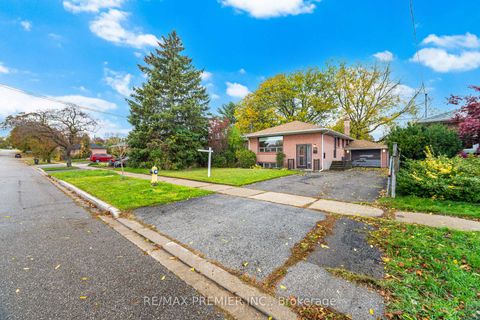 Photo 3 at 52 Alhart Drive, Beaumonde Heights, Toronto