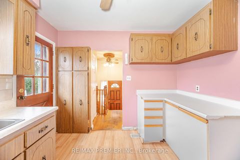 Photo 17 at 52 Alhart Drive, Beaumonde Heights, Toronto