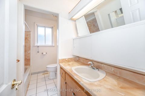 Photo 28 at 52 Alhart Drive, Beaumonde Heights, Toronto