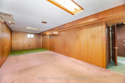 Photo 35 at 52 Alhart Drive, Beaumonde Heights, Toronto