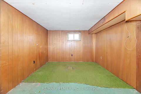 Photo 38 at 52 Alhart Drive, Beaumonde Heights, Toronto