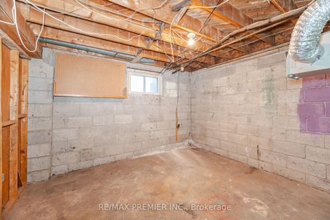 Photo 47 at 52 Alhart Drive, Beaumonde Heights, Toronto