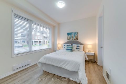 Photo 7 at 3334 Carding Mill Trail, GO Glenorchy, Oakville