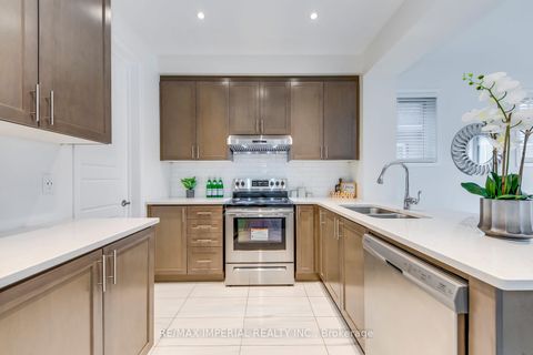 Photo 18 at 3334 Carding Mill Trail, GO Glenorchy, Oakville