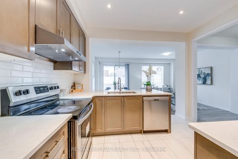 Photo 23 at 3334 Carding Mill Trail, GO Glenorchy, Oakville