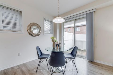 Photo 24 at 3334 Carding Mill Trail, GO Glenorchy, Oakville