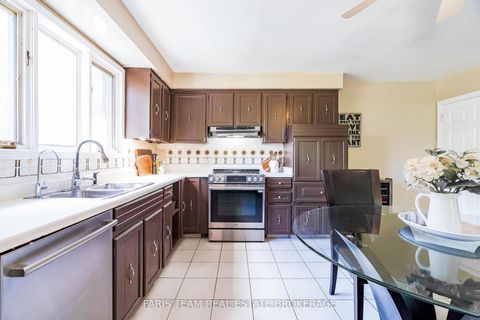 Photo 11 at 175 South Summit Farm Road, King City, King