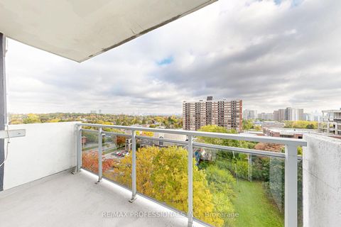 Photo 2 at 907 - 151 La Rose Avenue, Humber Heights, Toronto