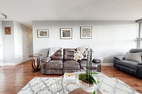Photo 13 at 907 - 151 La Rose Avenue, Humber Heights, Toronto