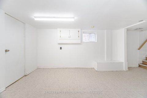 Photo 32 at 685 Kipling Avenue, City Centre West, Toronto