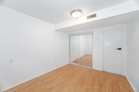 Photo 37 at 685 Kipling Avenue, City Centre West, Toronto