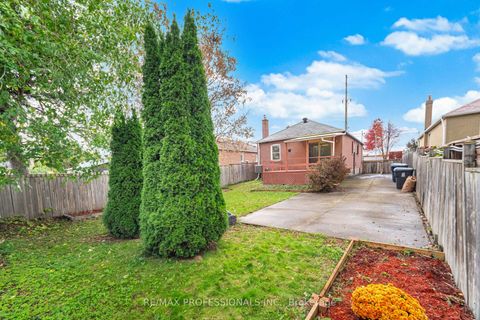 Photo 43 at 685 Kipling Avenue, City Centre West, Toronto