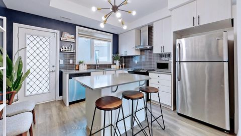 Photo 7 at 27 Thomas Mulholland Drive, CFB, Toronto