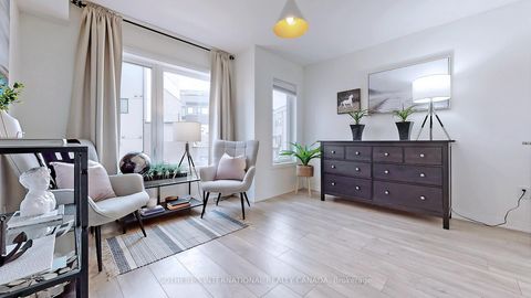 Photo 18 at 27 Thomas Mulholland Drive, CFB, Toronto