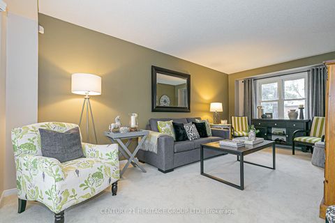 Photo 3 at 124 John Bowser Crescent, Glenway Estates, Newmarket