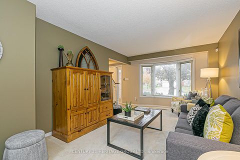 Photo 4 at 124 John Bowser Crescent, Glenway Estates, Newmarket