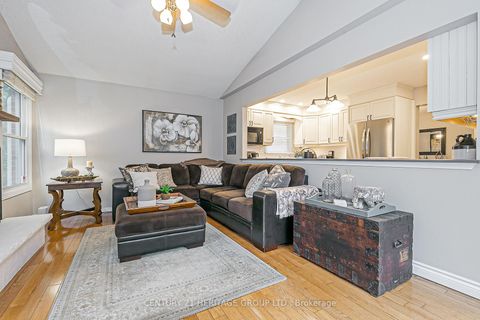 Photo 6 at 124 John Bowser Crescent, Glenway Estates, Newmarket