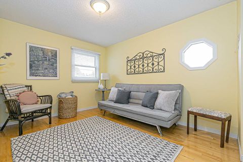 Photo 11 at 124 John Bowser Crescent, Glenway Estates, Newmarket