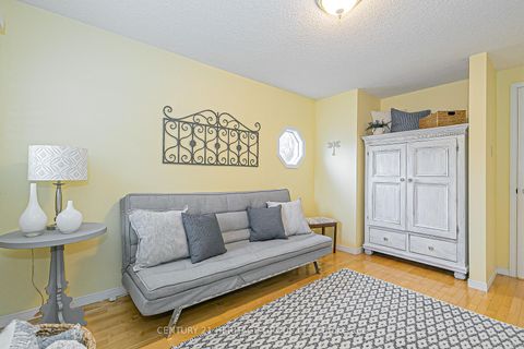 Photo 12 at 124 John Bowser Crescent, Glenway Estates, Newmarket