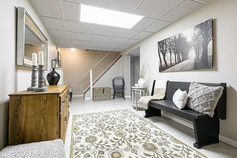 Photo 16 at 124 John Bowser Crescent, Glenway Estates, Newmarket