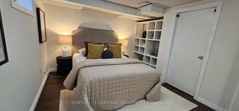 Photo 23 at 67 Savona Drive, Alderwood, Toronto